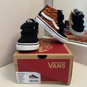 Vans Black and Orange Tiger Stripe Sk8-Mid Reissu Velcro Sneakers EUC